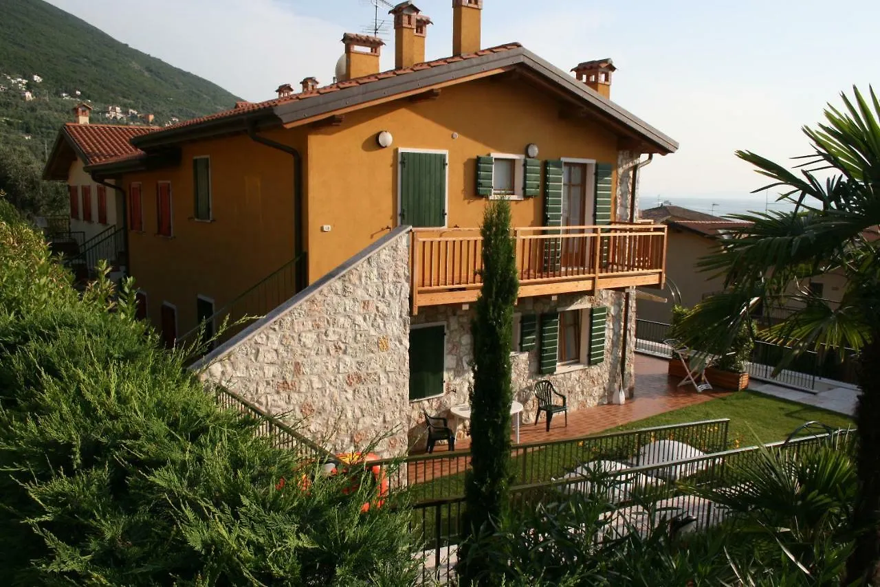 Residenza Cristina Aparthotel Brenzone sul Garda Italy