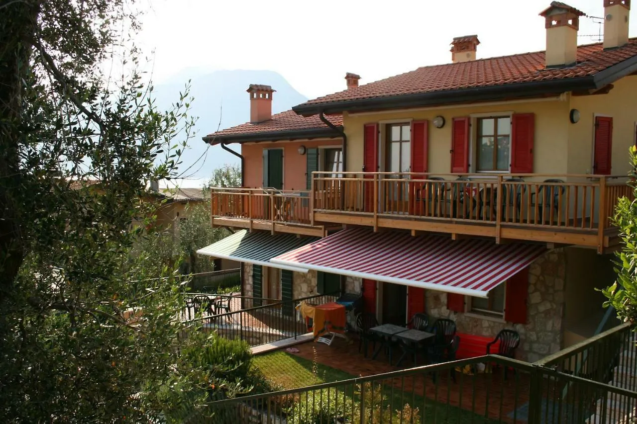 Residenza Cristina Aparthotel Brenzone sul Garda