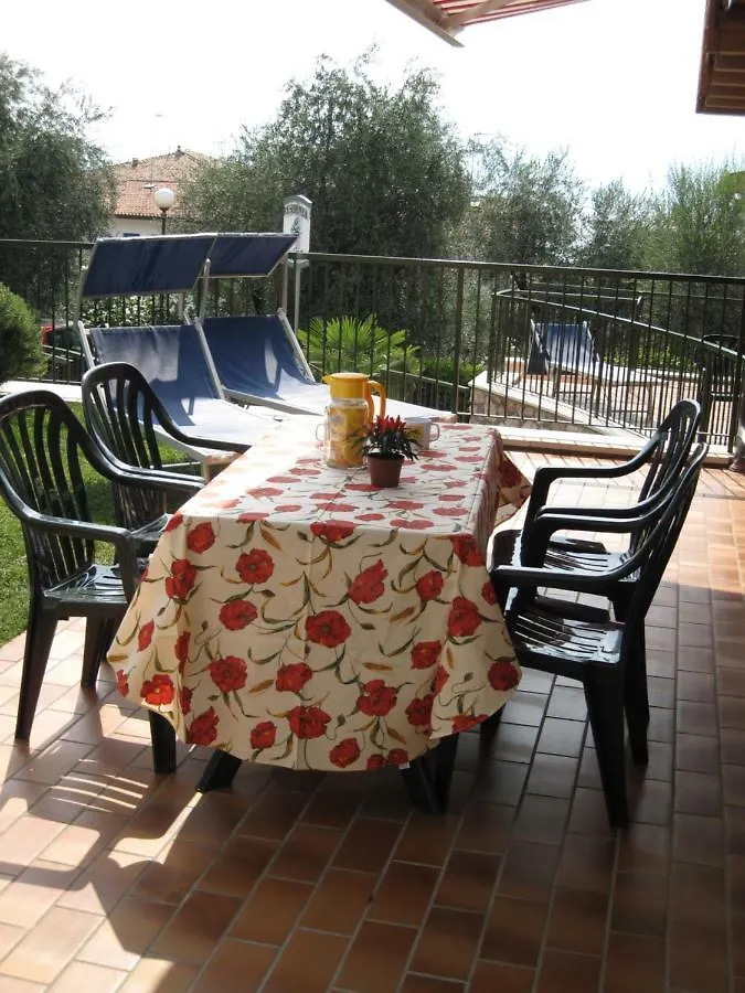 Residenza Cristina Aparthotel Brenzone sul Garda